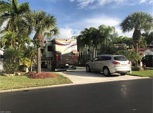 1075 Opal Lake Point, Naples, FL 34114