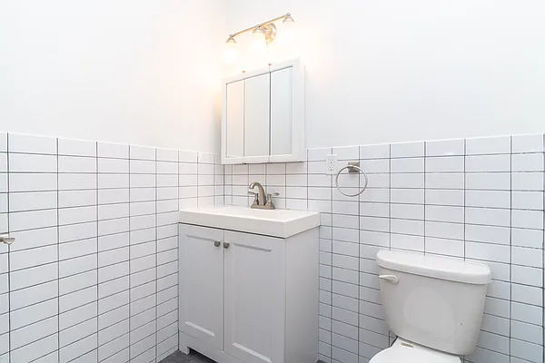 Rented by MySpaceNYC | media 5