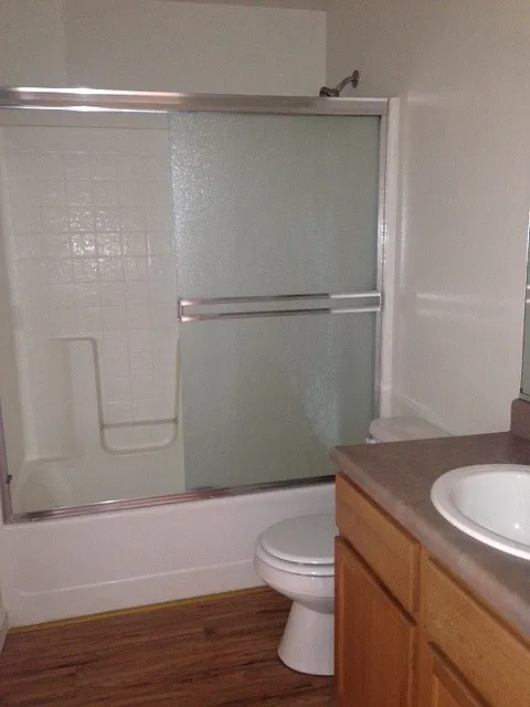 1 of 2 full bathrooms