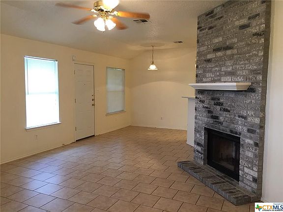 2nd image of 2215 Tracey Ann Ln