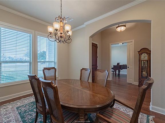 5th image of 4638 River Rock Dr