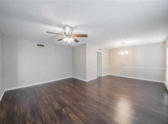 2nd image of 2801 High Plateau Dr