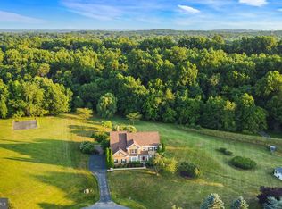 9613 Farmview Ct, Damascus, MD 20872