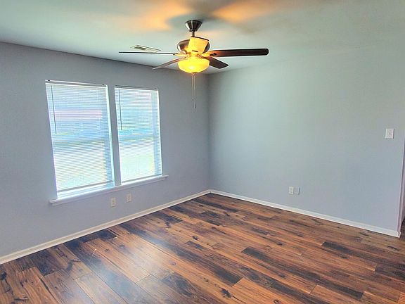 5th image of 2603 Mcclammy Street