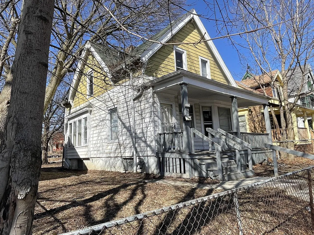 3221 North Palmer STREET photo 1