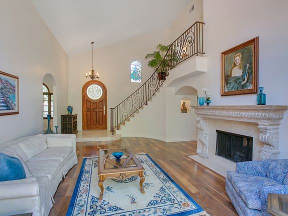 4th image of 10606 Vista Lago Pl