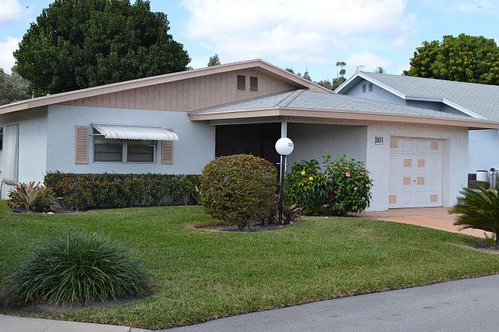 1st image of 3551 Amalfi Dr