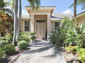 1600 Blue Jay Cir, Fort Lauderdale, FL