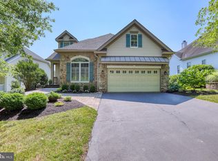 410 Snowy Owl Ln, New Hope, PA 18938