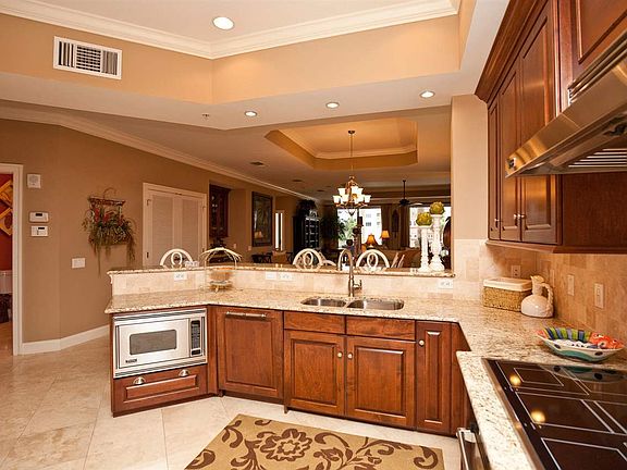 5th image of 200 Ocean Crest Dr APT 154
