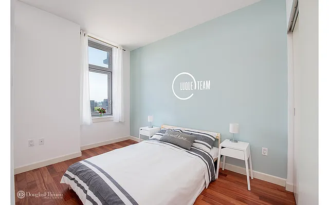 Sold by Douglas Elliman | media 4