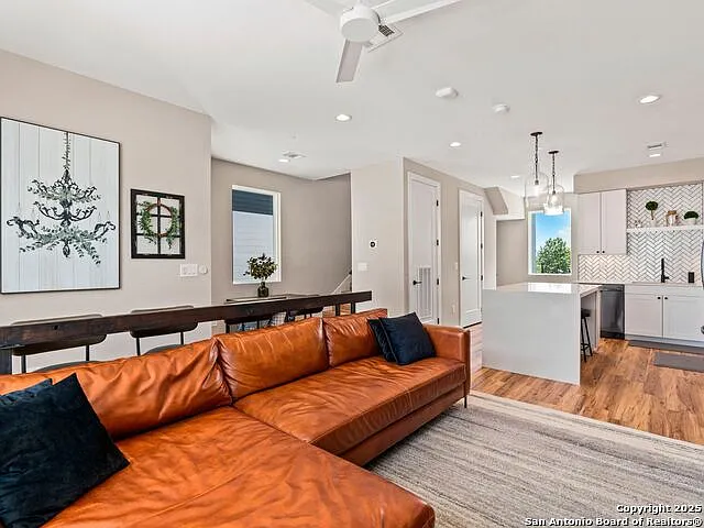 1208 N Academy Ave #3201 — Photo 10