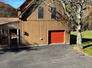 411 Chestnut Tree Hill Rd, Oxford, CT 06478