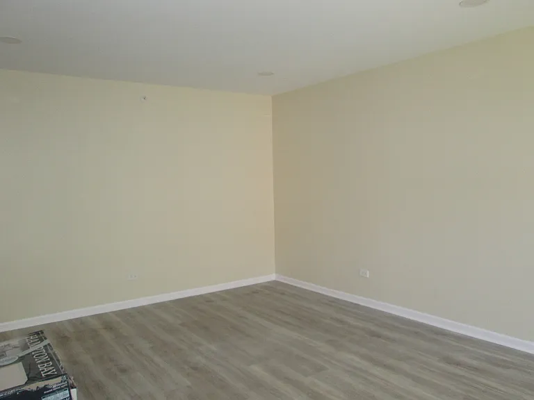 920 Casey Ct #4 — Photo 14