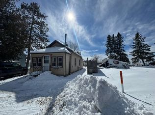 536 16th Ave, Norway, MI 49870