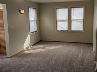 1318 S 7th St, Brainerd, MN 56401