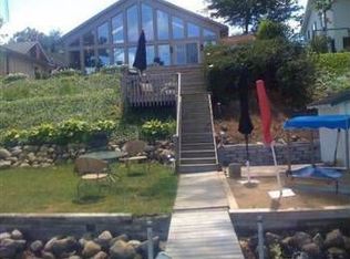22044 Lake St, Cassopolis, MI 49031