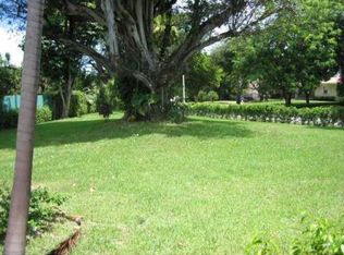 4700 Lake Rd, Miami, FL 33137