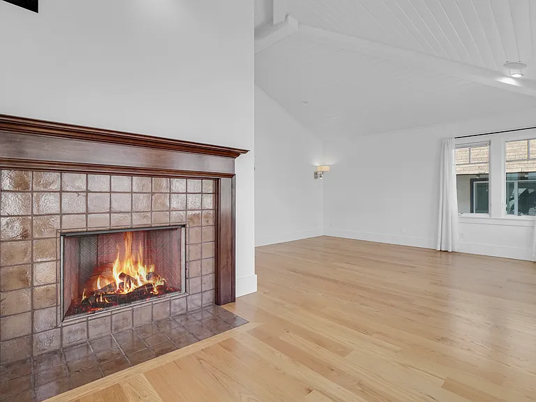 44 Sunset Ave #1 — Photo 33