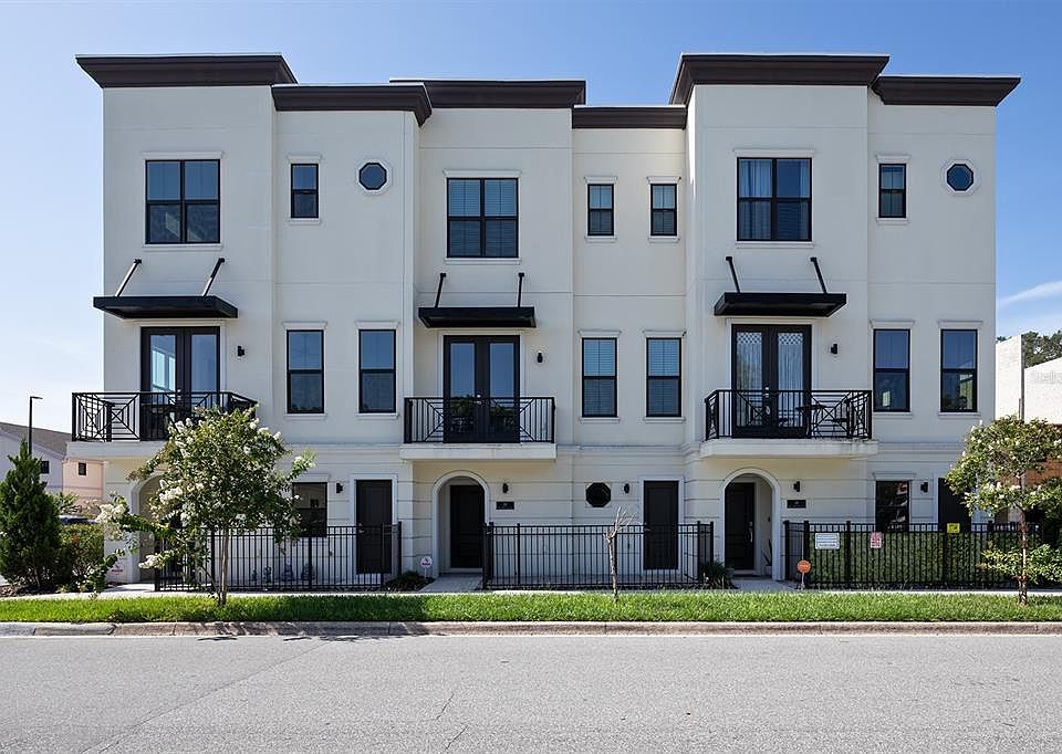 1st image of 38 W Jersey St #2