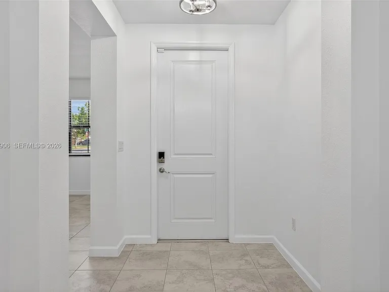 2371 SE 1st Ct — Photo 5