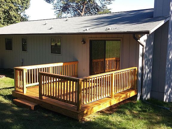 3rd image of 6107 Janmer Ln