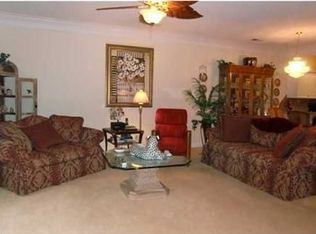 3533 Hurstbourne Ridge Blvd #18, Louisville, KY 40299