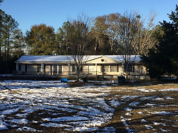 3rd image of 1266 County Road 40 W