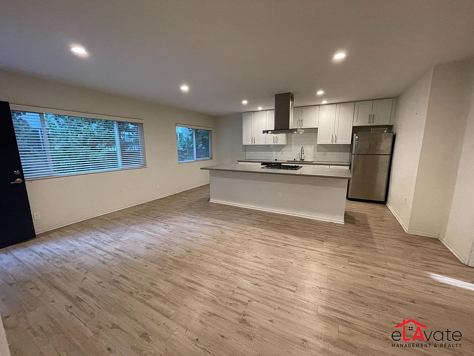 1st image of 12625 Pacific Ave #2