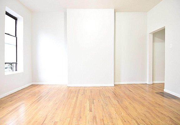 2nd image of 215 W 145th St #B4
