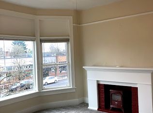 4537 SE 65th Ave APT 4, Portland, OR 97206