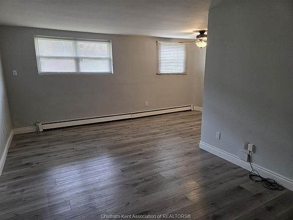 4th image of 118 Riverview Dr #610