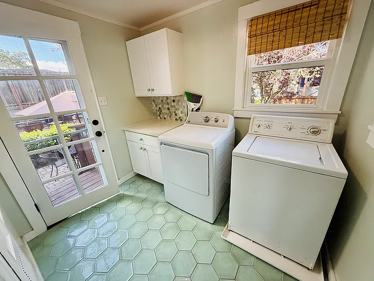 3313 Vichy Ave #A — Photo 26