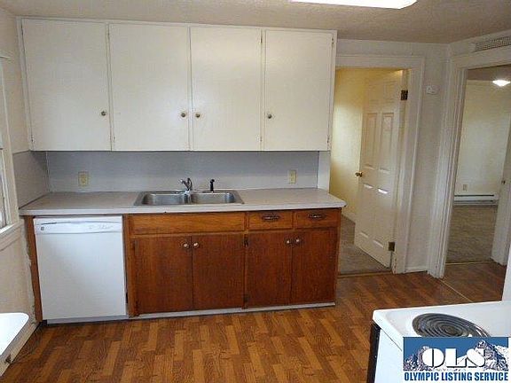 2nd image of 527 W 10th St