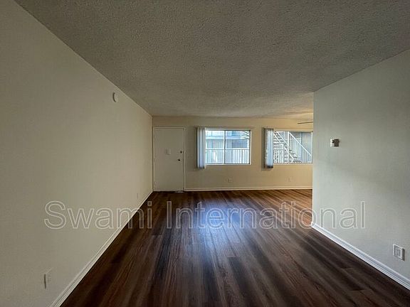 2nd image of 308 W Queen St APT 8