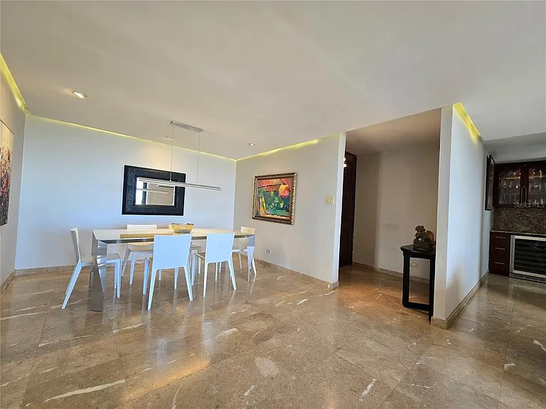364 San Jorge #9C — Photo 8