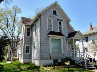 601 3rd Ave, Sterling, IL 61081