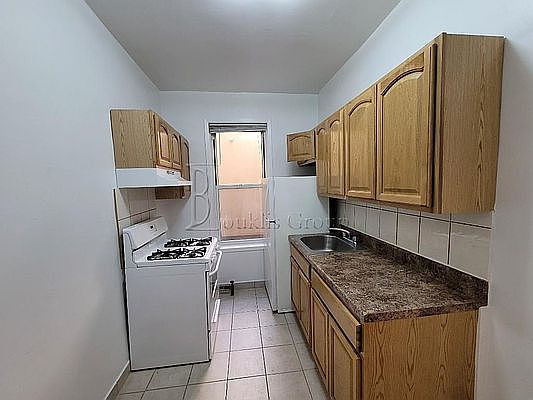 4th image of 28-15 34th Ave #1A