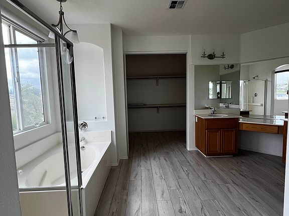 4th image of 27649 Sonora Cir