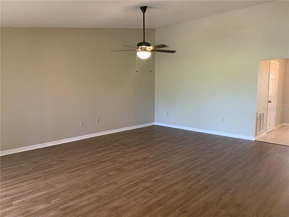 4th image of 8955 Silkwood Ct