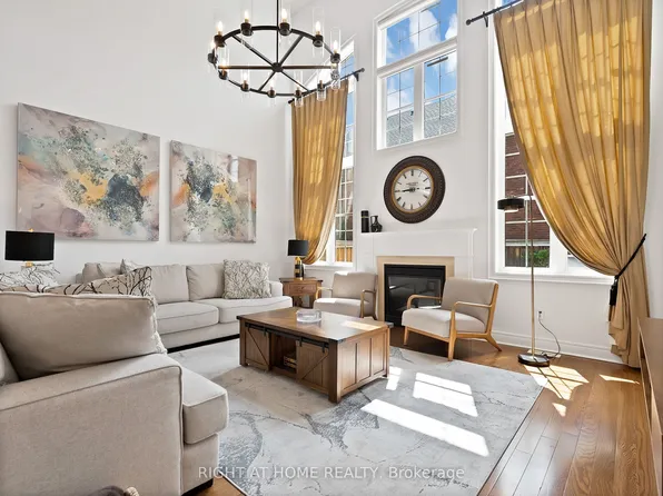 8 Yemina Gate, Vaughan, ON L6A 0G9