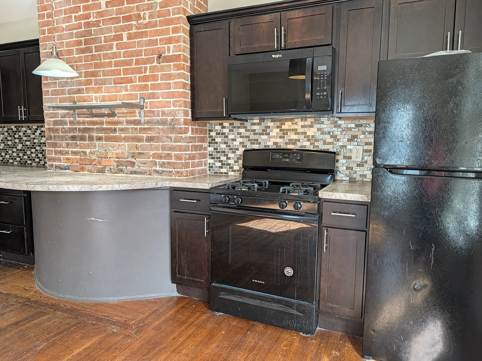 100 York St Apartments — Photo 4