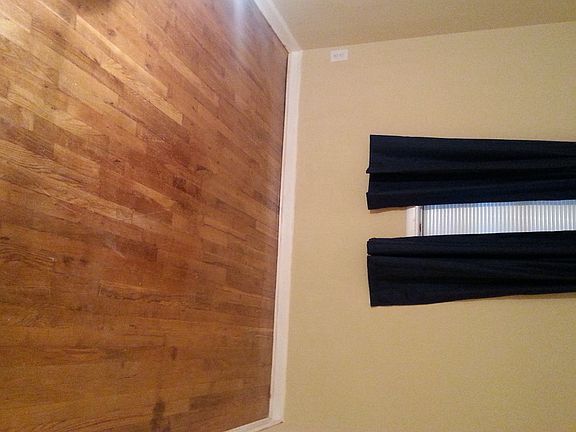 4th image of 2730 Mill Ave #1