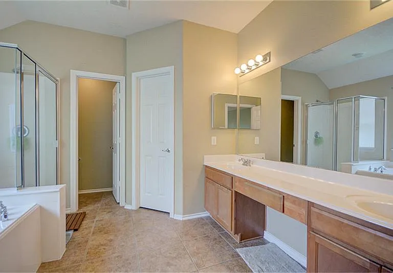174 E Spindle Tree Cir — Photo 20
