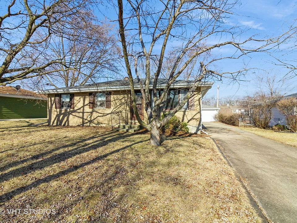 1st image of 1321 Devonshire Dr