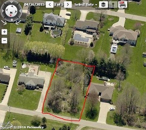 2nd image of 562 Sleepy Hollow Dr