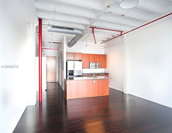 3rd image of 8101 Biscayne Blvd APT 412