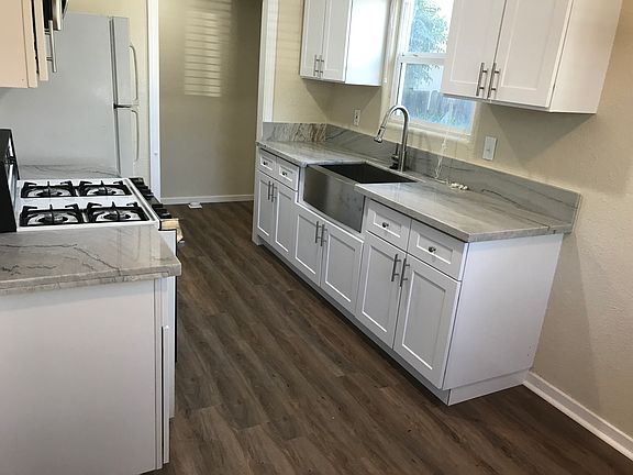 5th image of 5414 Q St