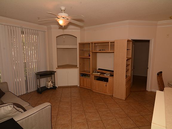 4th image of 4152 Central Sarasota Pkwy