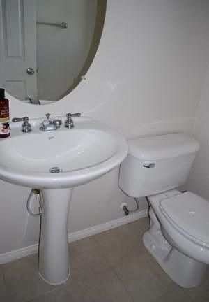 4th image of 39437 Desert Lilly Ct